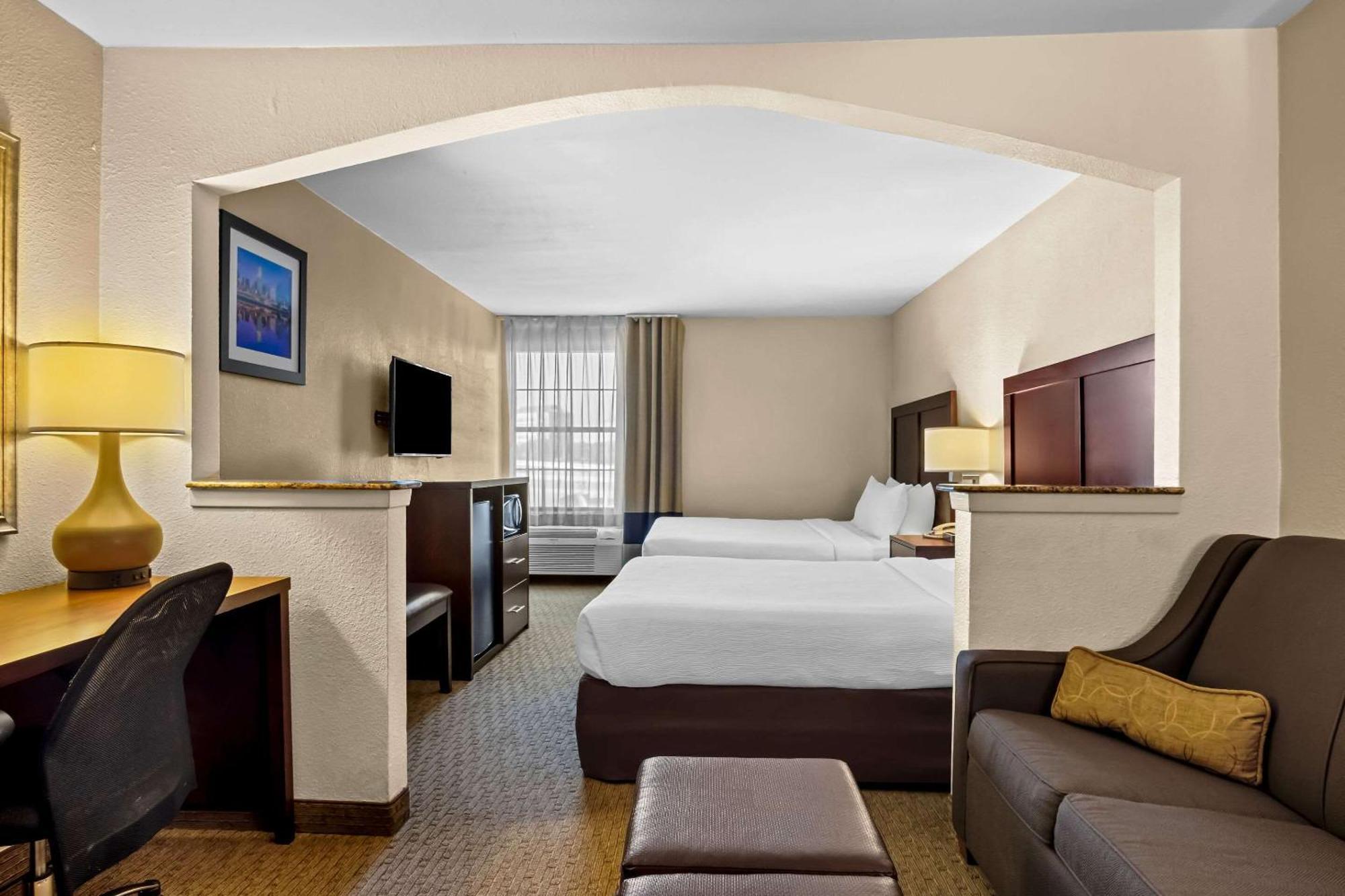 Quality Suites Irving-Las Colinas Exterior foto